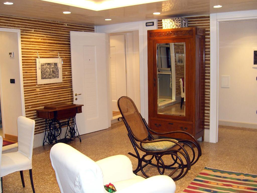 Апартаменты La Mia Casa Венеция Номер фото